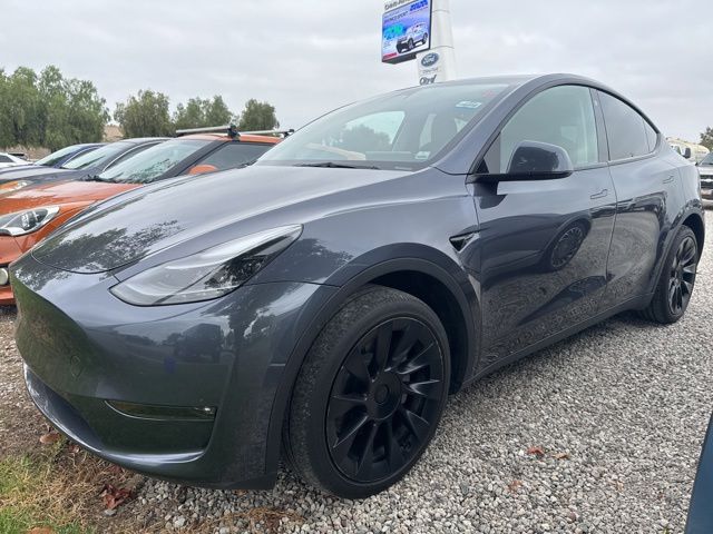 2023 Tesla Model Y Long Range Dual Motor All-Wheel Drive's photo
