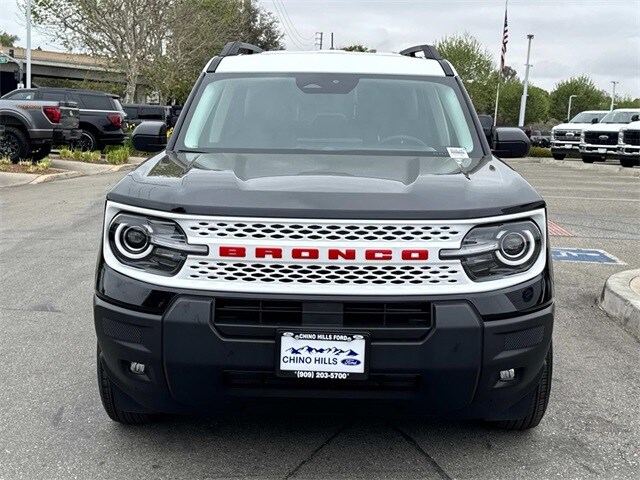 2025 Ford Bronco Sport Heritage photo 2
