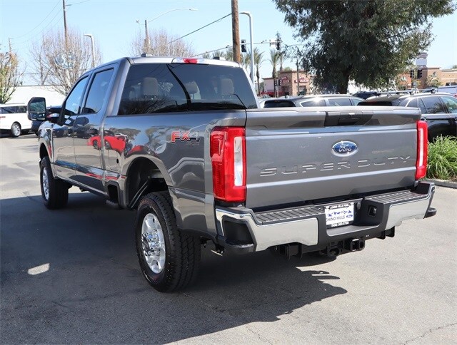 2025 Ford F-250 XLT photo 4
