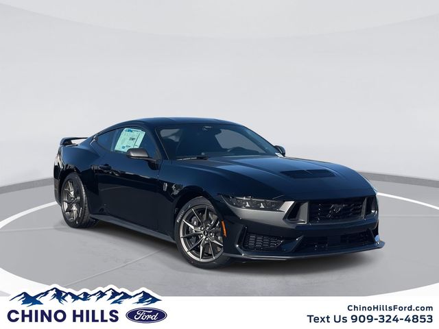2026 Ford Mustang Dark Horse's photo
