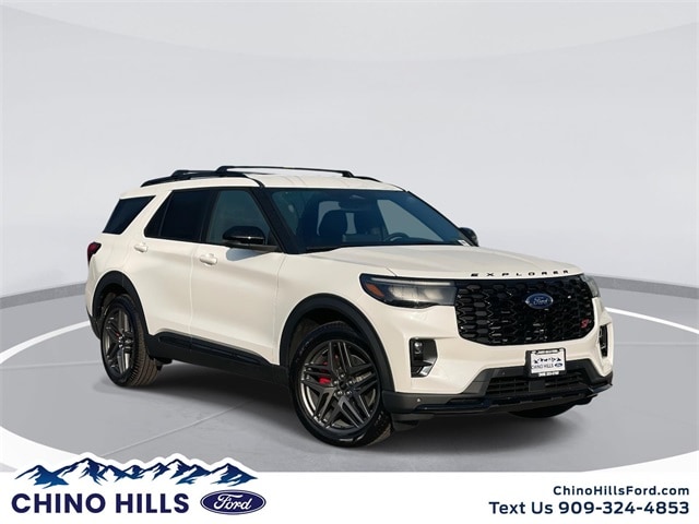 2026 Ford Explorer ST's photo