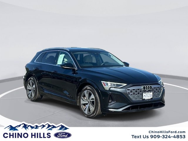 2024 Audi Q8 e-tron