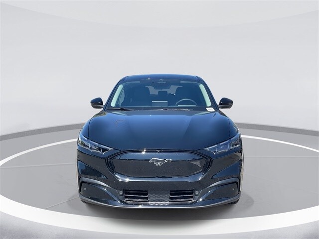 2025 Ford Mustang Mach-E Premium photo 2