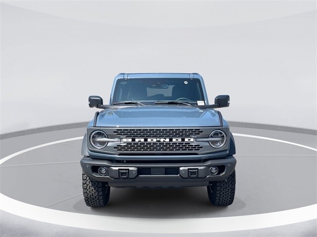 2025 Ford Bronco Badlands photo 2