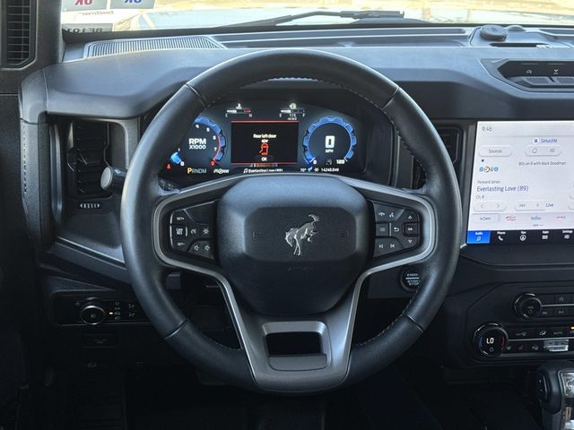 2025 Ford Bronco Badlands photo 3