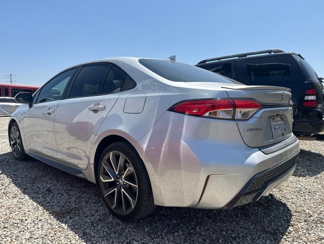 2020 Toyota Corolla SE photo 2