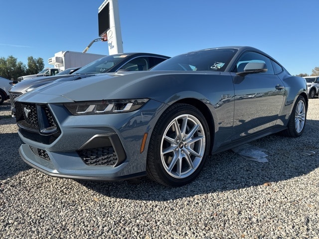 2025 Ford Mustang GT Premium's photo