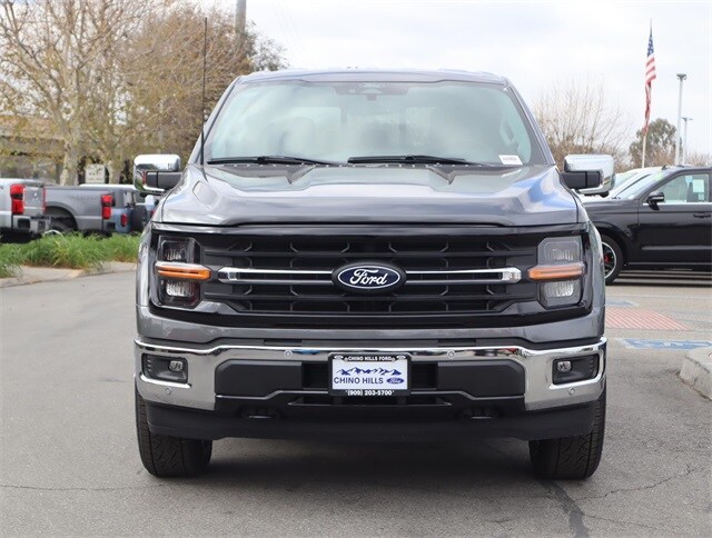 2025 Ford F-150 XLT photo 2