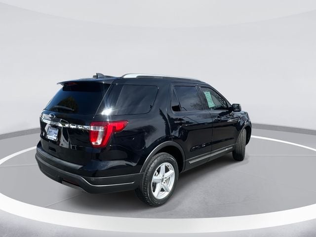 2019 Ford Explorer XLT photo 4