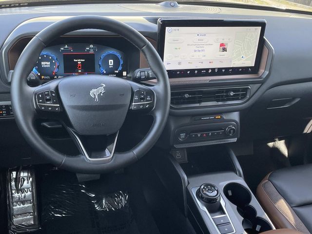 2025 Ford Bronco Sport Outer Banks photo 6