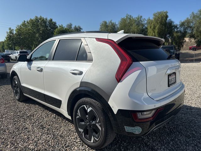 2023 Kia Niro EV Wave photo 2