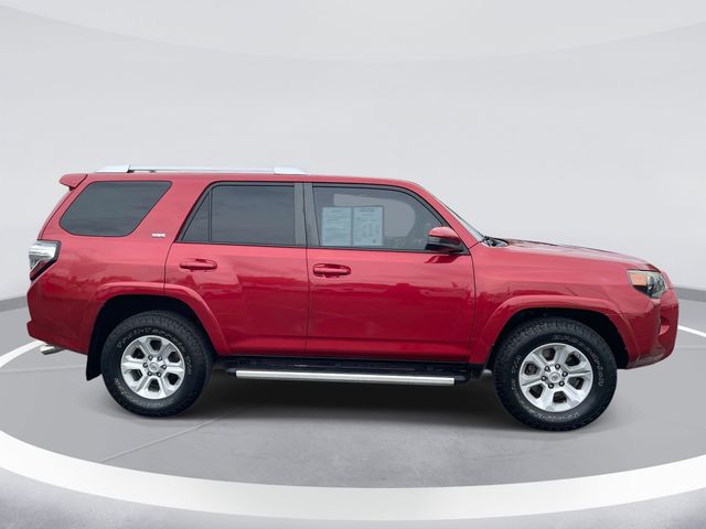 2014 Toyota 4Runner SR5 photo 2