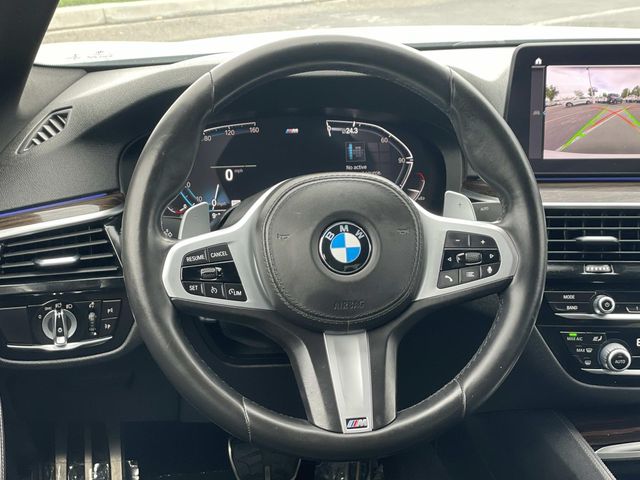 2021 BMW 5 Series 530i photo 6