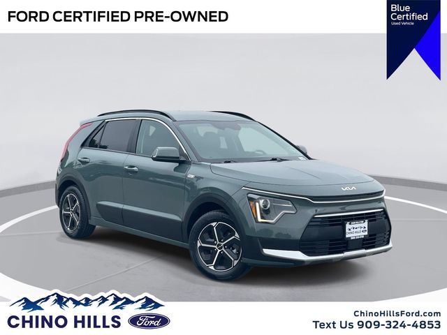 2023 Kia Niro EX HEV's photo