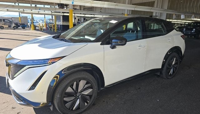 2023 Nissan Ariya Platinum+'s photo