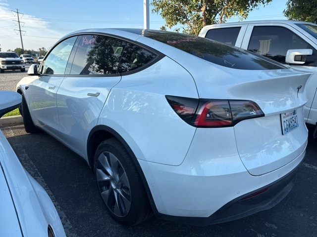 Used 2020 Tesla Model Y Long Range with VIN 5YJYGDEE8LF056557 for sale in Chino, CA