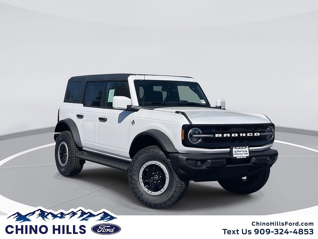 New 2026 Ford Bronco Outer Banks SUV