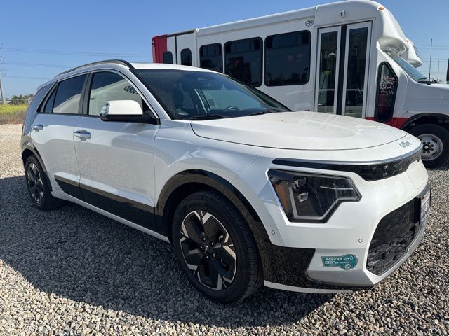 2023 Kia Niro EV Wave photo 4