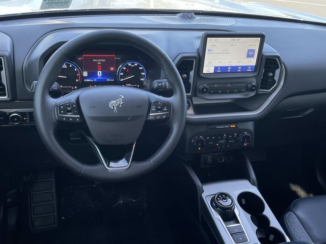2024 Ford Bronco Sport Outer Banks photo 6