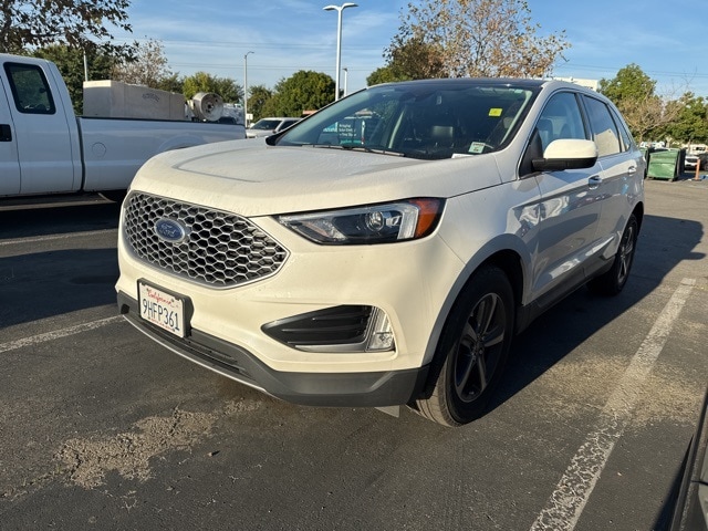 2023 Ford Edge SEL's photo