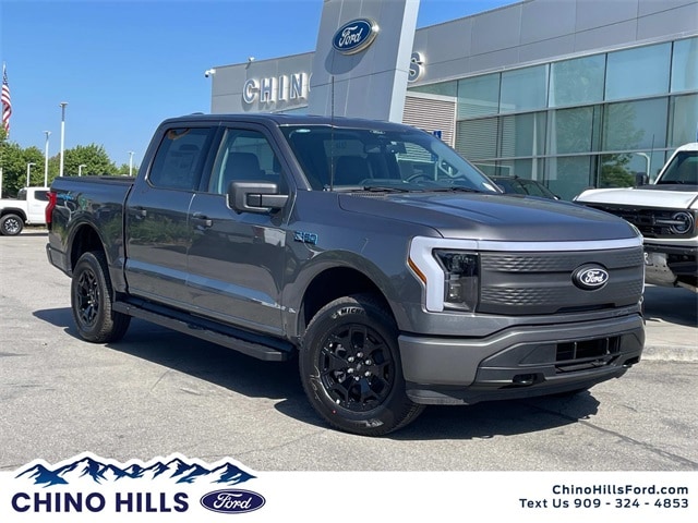 2025 Ford F-150 Lightning XLT's photo