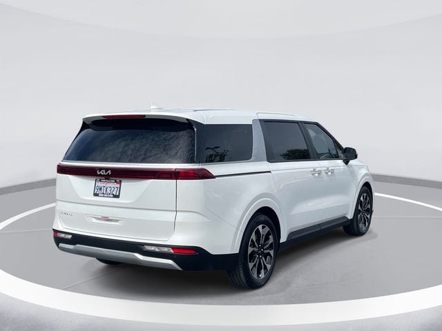 2024 Kia Carnival EX photo 4