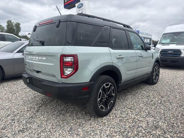2024 Ford Bronco Sport Outer Banks photo 3