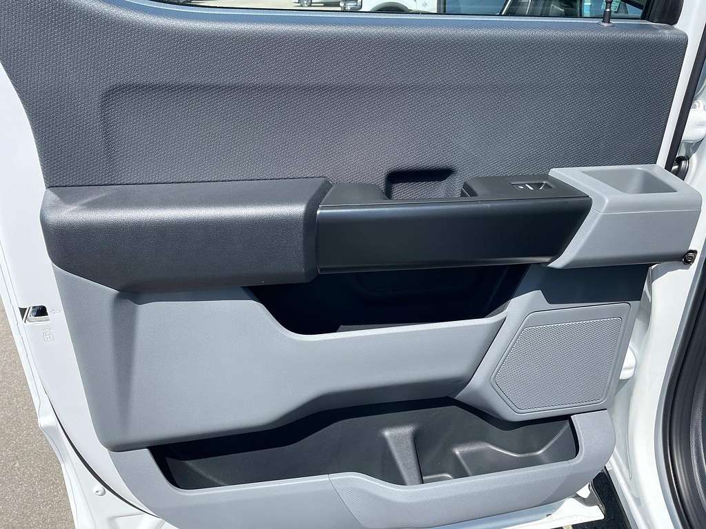 2025 Ford F-150 XL - Photo 20