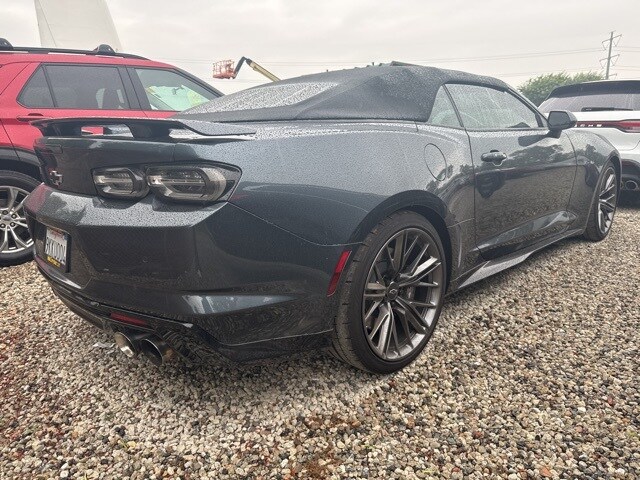 2022 Chevrolet Camaro ZL1 photo 3