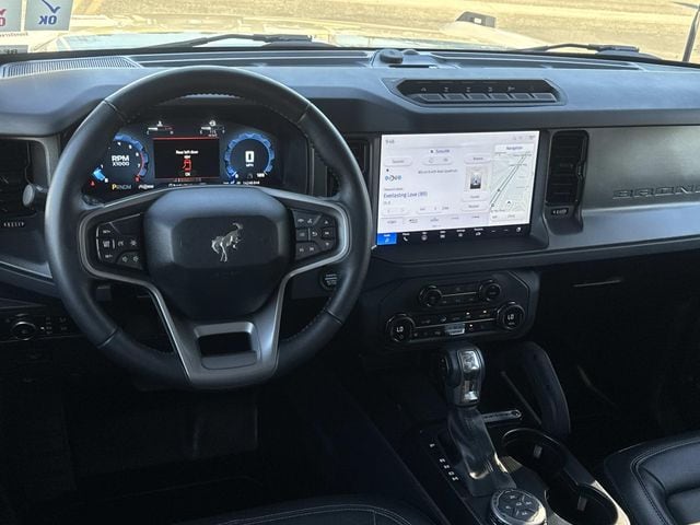 2025 Ford Bronco Badlands photo 6