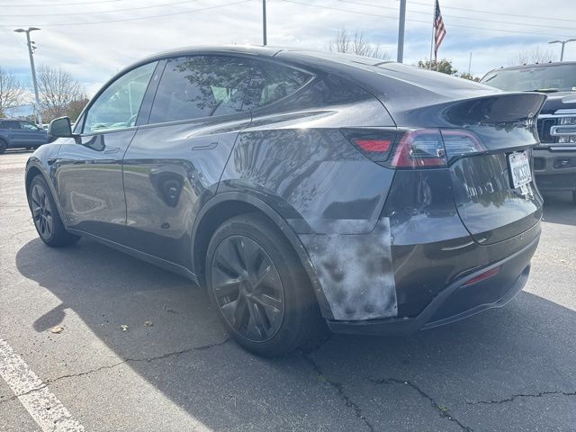 Used 2024 Tesla Model Y Long Range with VIN 7SAYGDED6RF123143 for sale in Kansas City
