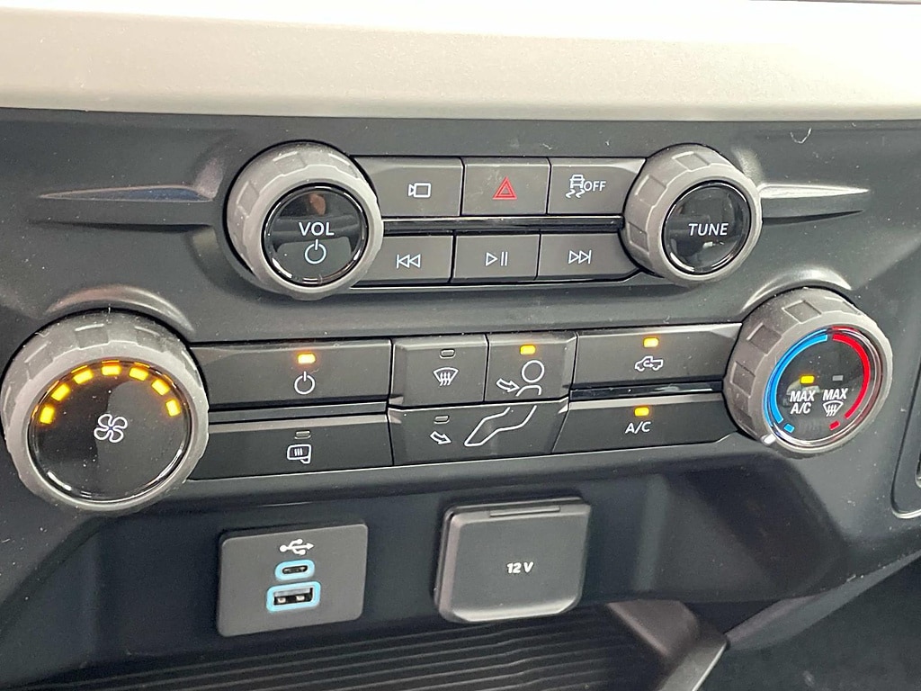 2025 Ford F-350 Super Duty XLT - Photo 15