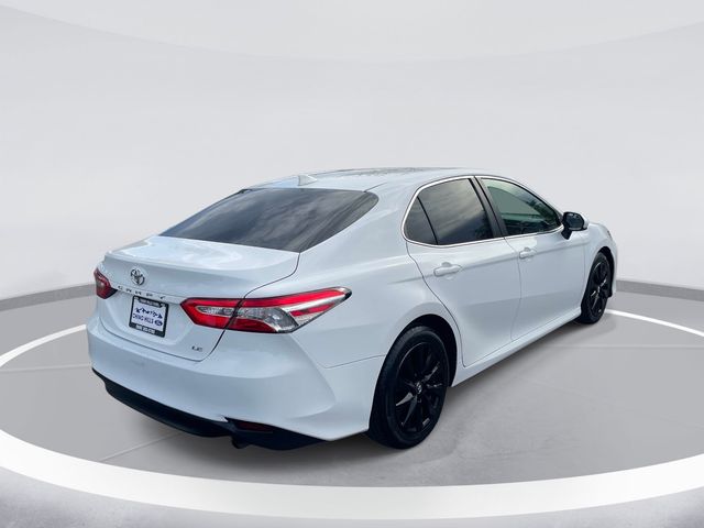 2019 Toyota Camry LE photo 4