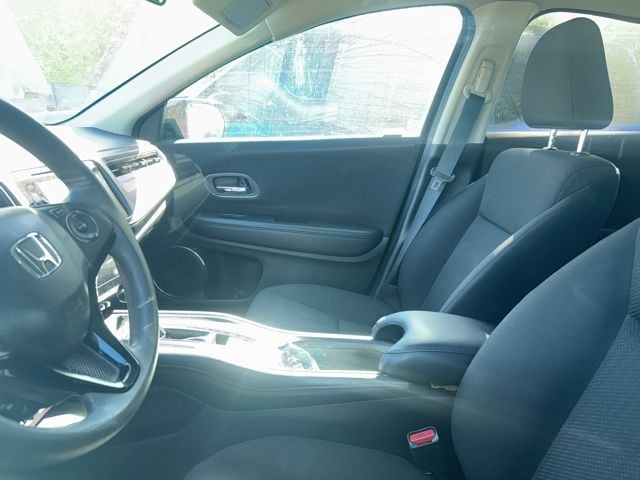 2017 Honda HR-V EX photo 6
