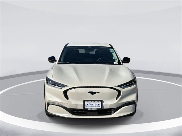 2023 Ford Mustang Mach-E Select photo 2