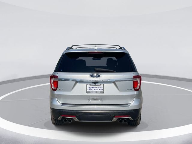 2018 Ford Explorer Platinum photo 5