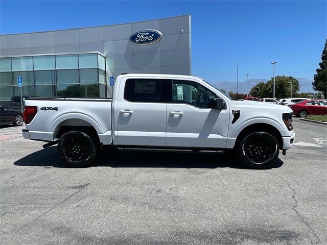 2025 Ford F-150 XLT photo 3