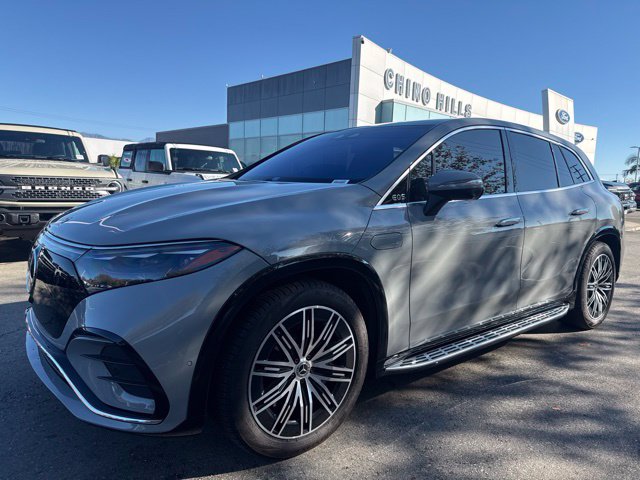 2025 Mercedes-Benz EQS SUV