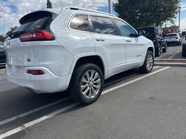 2018 Jeep Cherokee Overland photo 3