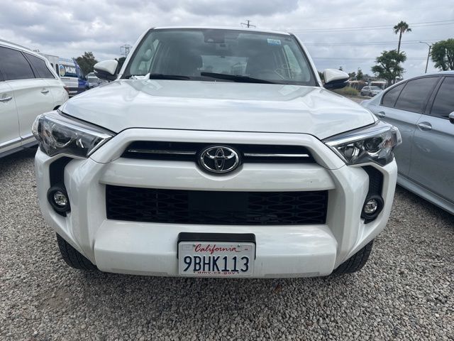 2022 Toyota 4Runner SR5 Premium photo 5