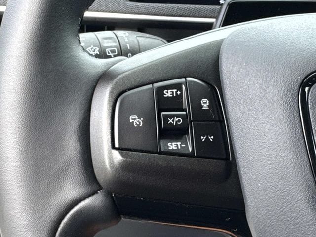 2025 Ford Mustang Mach-E Select photo 3