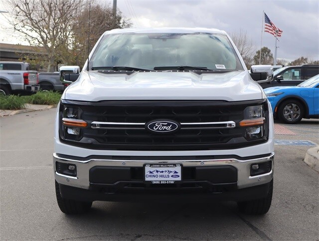 2025 Ford F-150 XLT photo 2