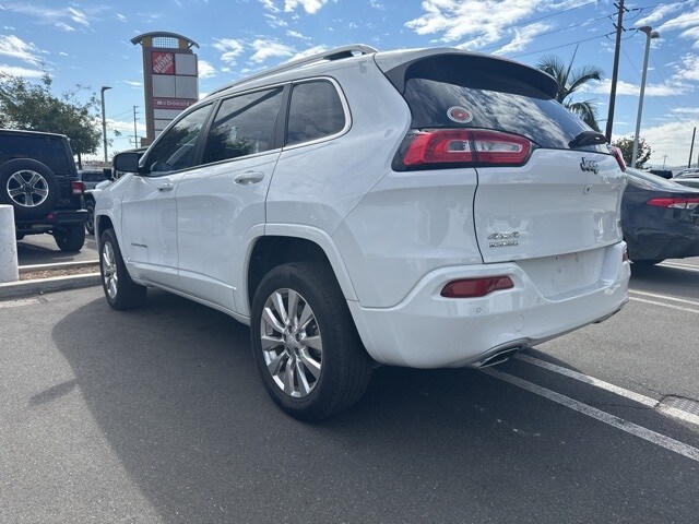 2018 Jeep Cherokee Overland photo 2