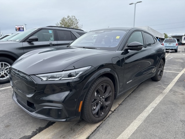 2023 Ford Mustang Mach-E Premium RWD's photo