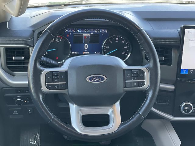 2023 Ford Expedition Max XLT photo 3