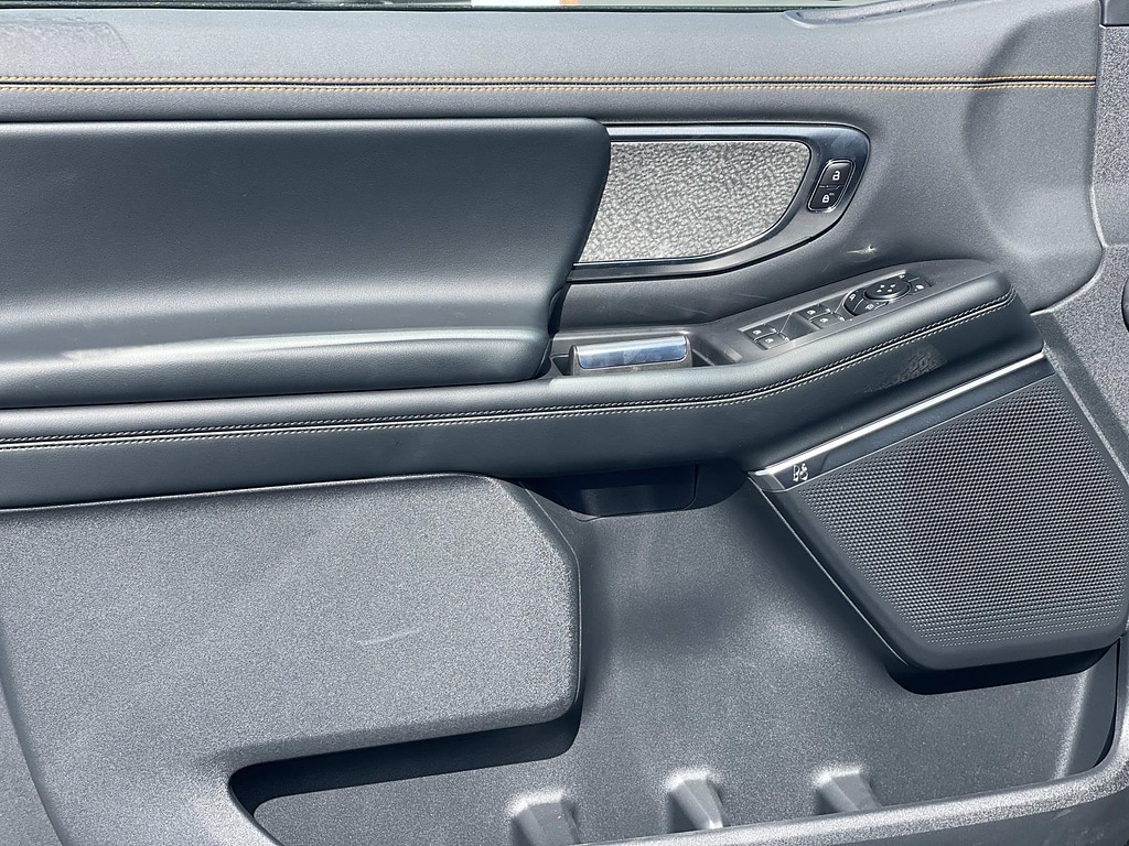 2025 Ford Expedition Tremor - Photo 17