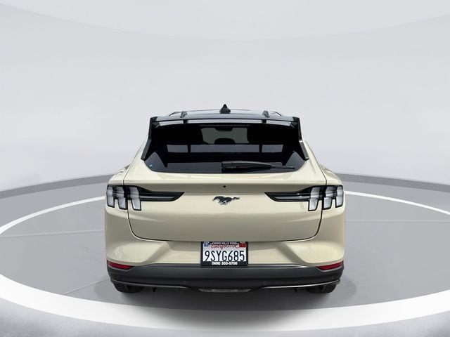 2025 Ford Mustang Mach-E GT photo 5
