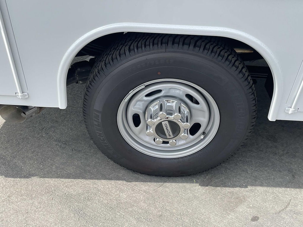 2026 Ford F-350 Super Duty XL - Photo 34