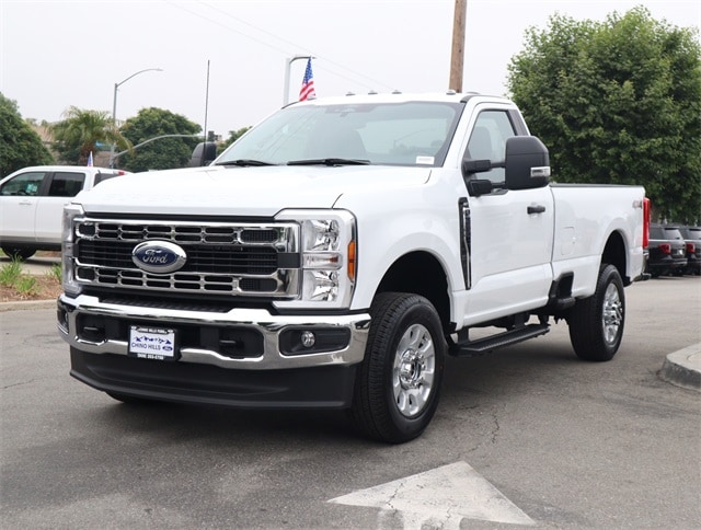 2024 Ford F-350 Super Duty XLT