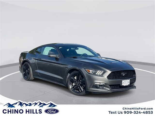 2017 Ford Mustang EcoBoost Premium's photo